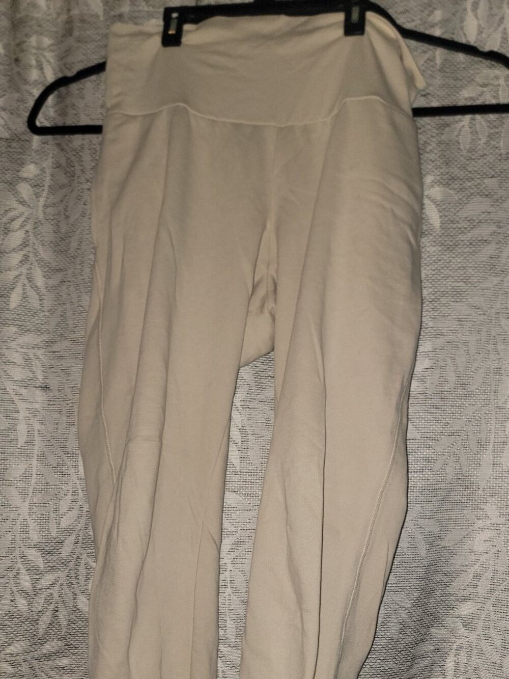 Maternity sweatpants medium